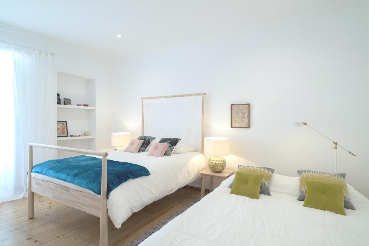 Spacious Bairro Alto Apartment With Courtyard, By Timecooler Lisboa Dış mekan fotoğraf